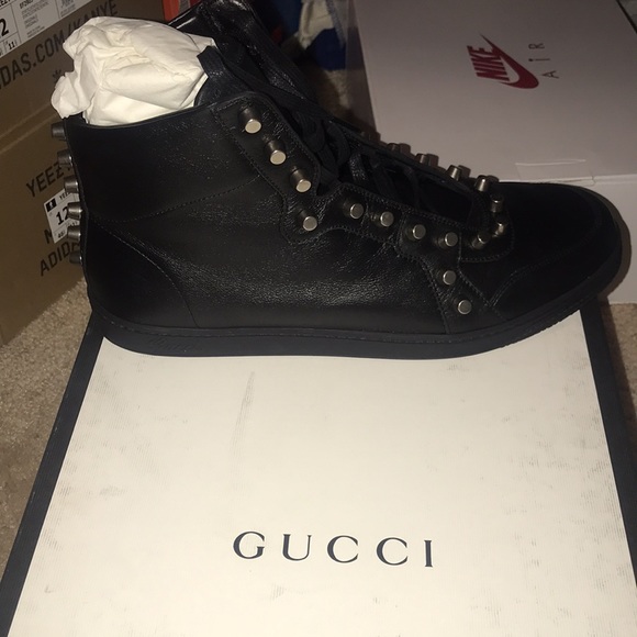 Studded Gucci high top sneakers - Picture 3 of 6